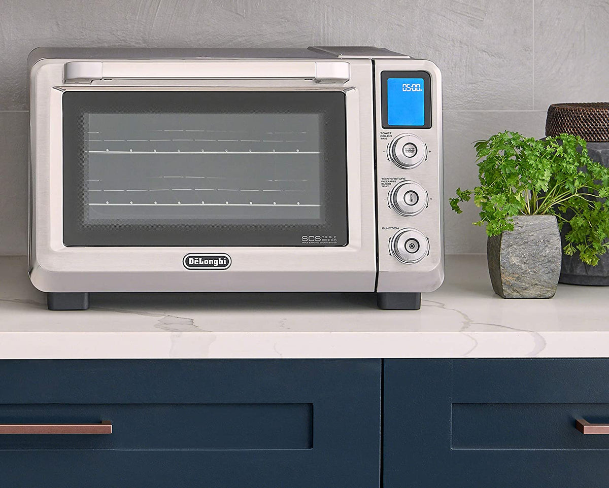 0.8 cu.ft Convection Oven W4768